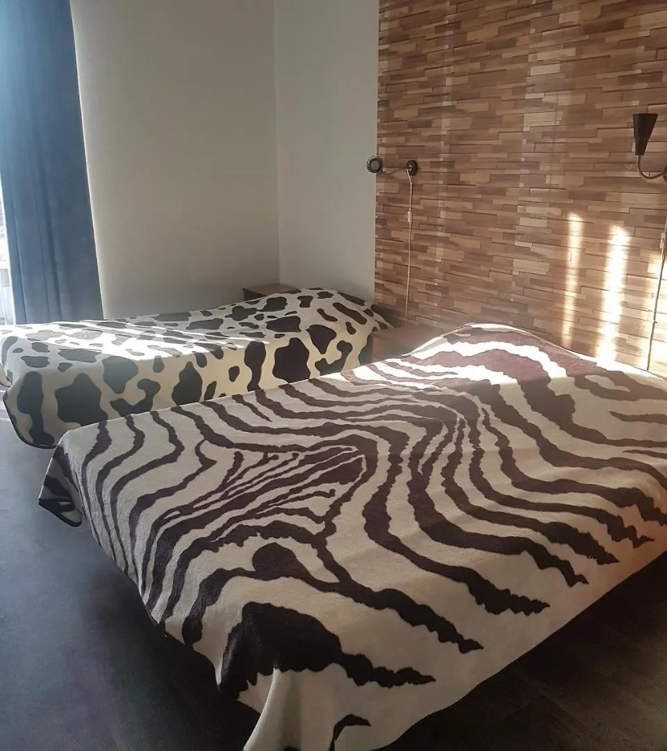 Brussels Royotel Saint-Josse-ten-Noode Отель